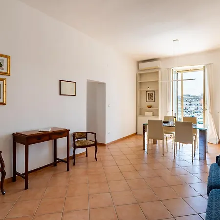 Guesthost - Bright Harbor View Flat In * Bisceglie