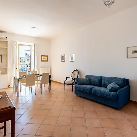 شقة Guesthost - Bright Harbor View Flat In